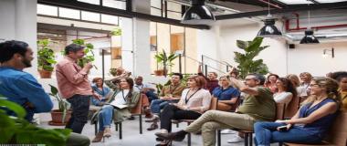 多功能篮球场施工